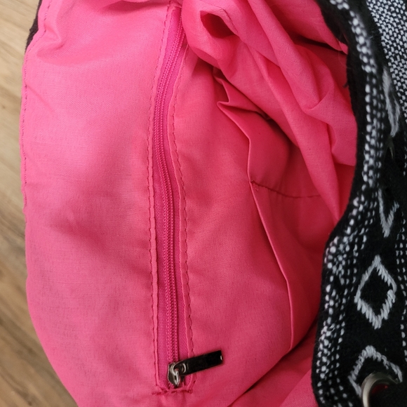 Ardene Backpack Never Used - Picture 5 of 9